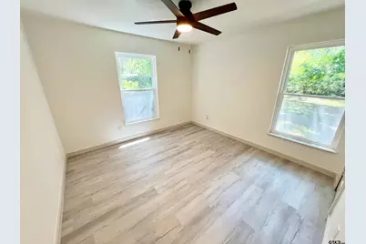 611 Hickory, Hughes Springs, TX 75656 - Photo 20