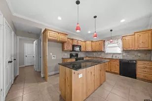 601 Penny Ln, Lindale, TX 75771 - Photo 4