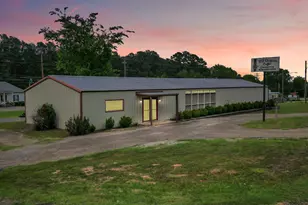 521 E Front St, Hawkins, TX 75765 - Photo 1