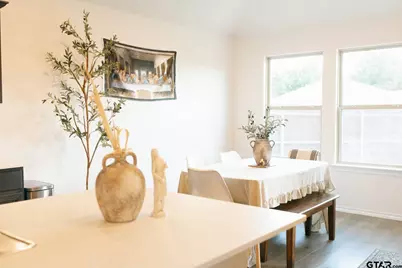 203 Parker Oaks Drive, Chandler, TX 75758 - Photo 16