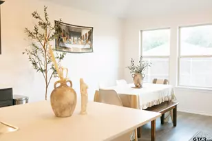 203 Parker Oaks Dr, Chandler, TX 75758 - Photo 16