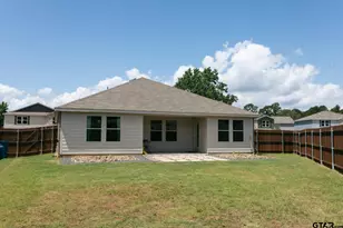 203 Parker Oaks Dr, Chandler, TX 75758 - Photo 42