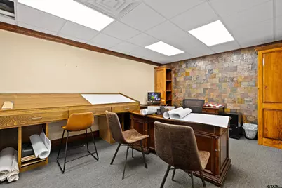 3698 E Marshall Ave, Longview, TX 75602 - Photo 22