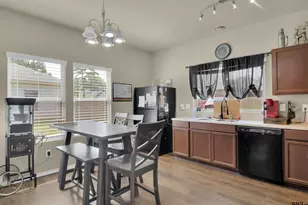 514 Co Rd 1201, Rusk, TX 75785 - Photo 8