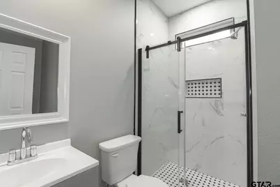 17073 Hillside Dr, Flint, TX 75762 - Photo 14