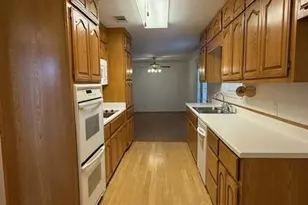 219 Powell, Tyler, TX 75703 - Photo 12