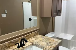 825 S Tubbs St, Tyler, TX 75701 - Photo 8