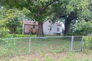 701 Eleanor, Gladewater, TX 75647 - Photo 2