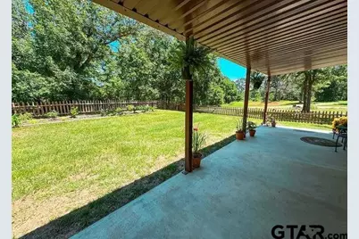2722 An County Road 359, Palestine, TX 75803 - Photo 2