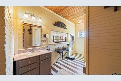 703 Fm 1799, Mineola, TX 75773 - Photo 20