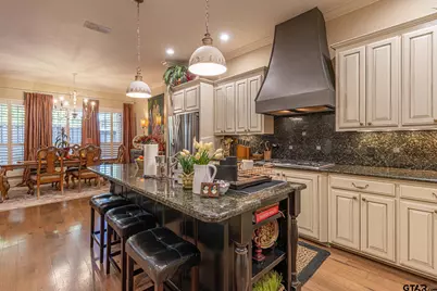 789 Fairmont Dr, Tyler, TX 75701 - Photo 12