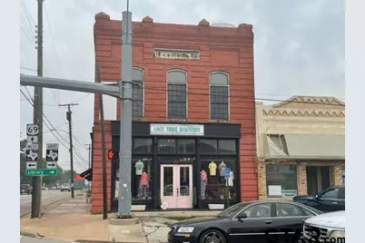 100 E Hubbard St, Lindale, TX 75771 - Photo 1