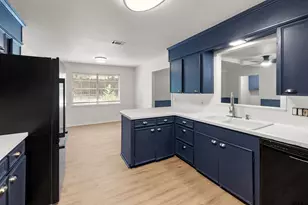 3501 Silverwood, Tyler, TX 75701 - Photo 10