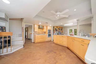 15698 N Peninsula Rd, Whitehouse, TX 75791 - Photo 16