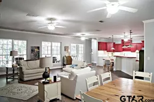 3699 Sabine, Athens, TX 75752 - Photo 4