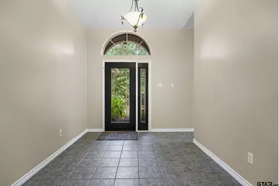 5527 Andover Drive, Tyler, TX 75707 - Photo 4