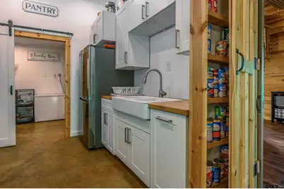 240 Private Road 5515, Palestine, TX 75801 - Photo 16