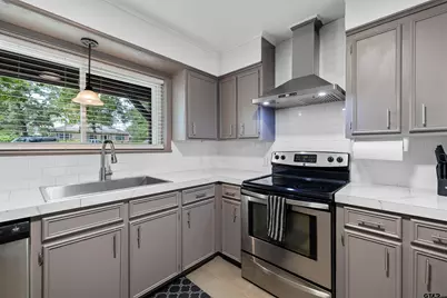 14553 Stone Creek Drive, Tyler, TX 75709 - Photo 8