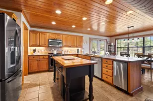 357 Swanner Land Dr, Scroggins, TX 75480 - Photo 10