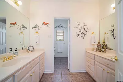 1855 Phillips Springs Rd, Gladewater, TX 75647 - Photo 12