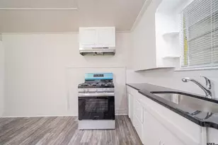 2812 Bernice St, Gladewater, TX 75647 - Photo 12