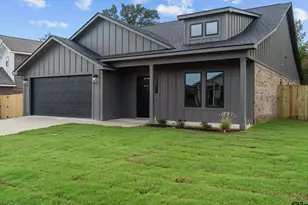 16410 Crossing Cir, Lindale, TX 75771 - Photo 2