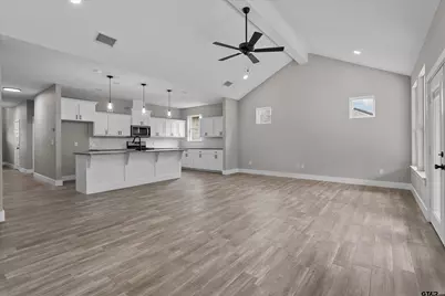 16410 Crossing Circle, Lindale, TX 75771 - Photo 10