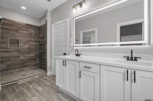 16410 Crossing Cir, Lindale, TX 75771 - Photo 14