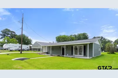 21310 Scenic Cir, Chandler, TX 75758 - Photo 1