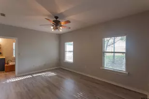 14227 Cr 438, Lindale, TX 75771 - Photo 10