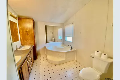 521 Cr 3070, Crockett, TX 75835 - Photo 12