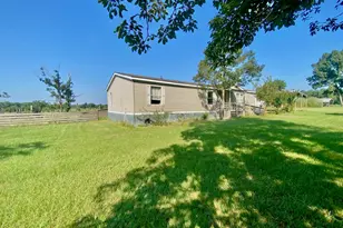 521 Co Rd 3070, Crockett, TX 75835 - Photo 22