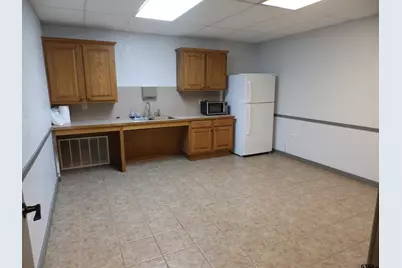 2005 Tile Factory Rd, Palestine, TX 75801 - Photo 18