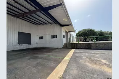 2005 Tile Factory Rd, Palestine, TX 75801 - Photo 42