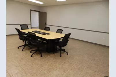 2005 Tile Factory Rd, Palestine, TX 75801 - Photo 14