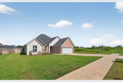 815 Black Bird Way, Whitehouse, TX 75791 - Photo 2