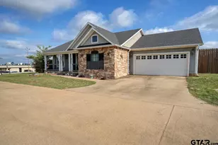 452 Wildcat Dr, Winona, TX 75792 - Photo 4