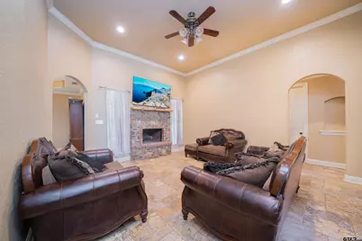 10660 State Highway 154 E, Diana, TX 75640 - Photo 12