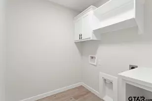16414 Crossing Cir, Lindale, TX 75771 - Photo 28