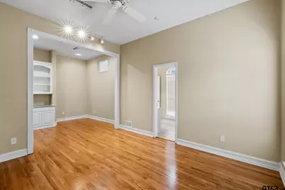 210 Lavender Ln, Longview, TX 75605 - Photo 18