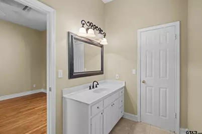 210 Lavender Ln, Longview, TX 75605 - Photo 20