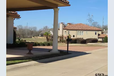 954 La Vista Drive, Tyler, TX 75703 - Photo 10