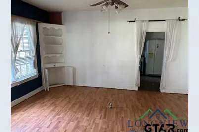 411 Colonial, Henderson, TX 75652 - Photo 2