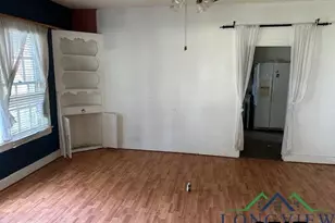 411 Colonial, Henderson, TX 75652 - Photo 2