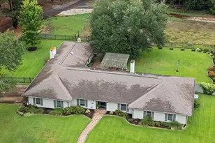 1610 Pinecrest Dr, Gilmer, TX 75644 - Photo 38