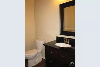 323 Top Hill, Tyler, TX 75703 - Photo 10