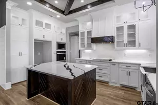 12260 Hackberry Holw Dr, Tyler, TX 75706 - Photo 10