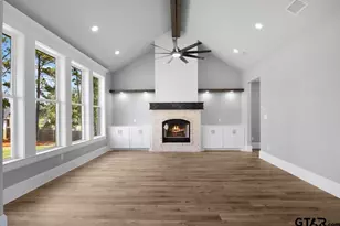 12260 Hackberry Holw Dr, Tyler, TX 75706 - Photo 14