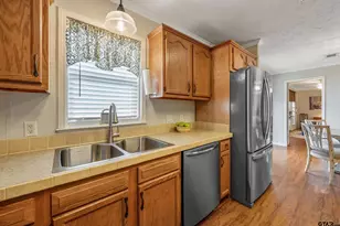 15737 Co Rd 4260D, Henderson, TX 75654 - Photo 6