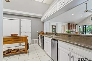 1639 Tanglewood Dr E, Hideaway, TX 75771 - Photo 32